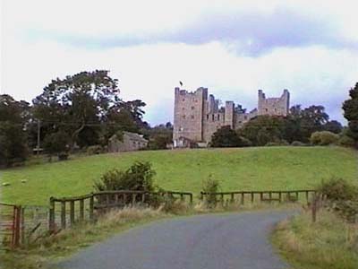 Road up to Bolton Castle