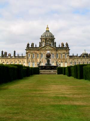 Castle Howard over the Atlas Fountain