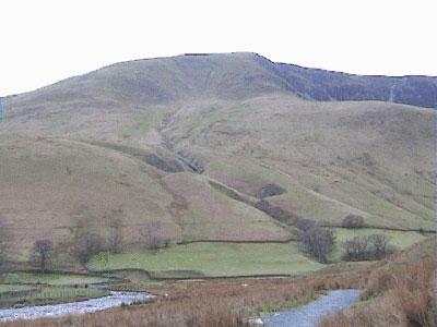 Back along the path towards Pickering Gill